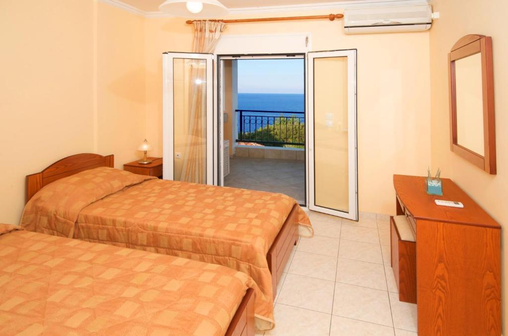 Mari-Christi Apartments Poros  Zimmer foto
