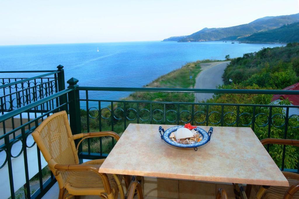 Mari-Christi Apartments Poros  Zimmer foto